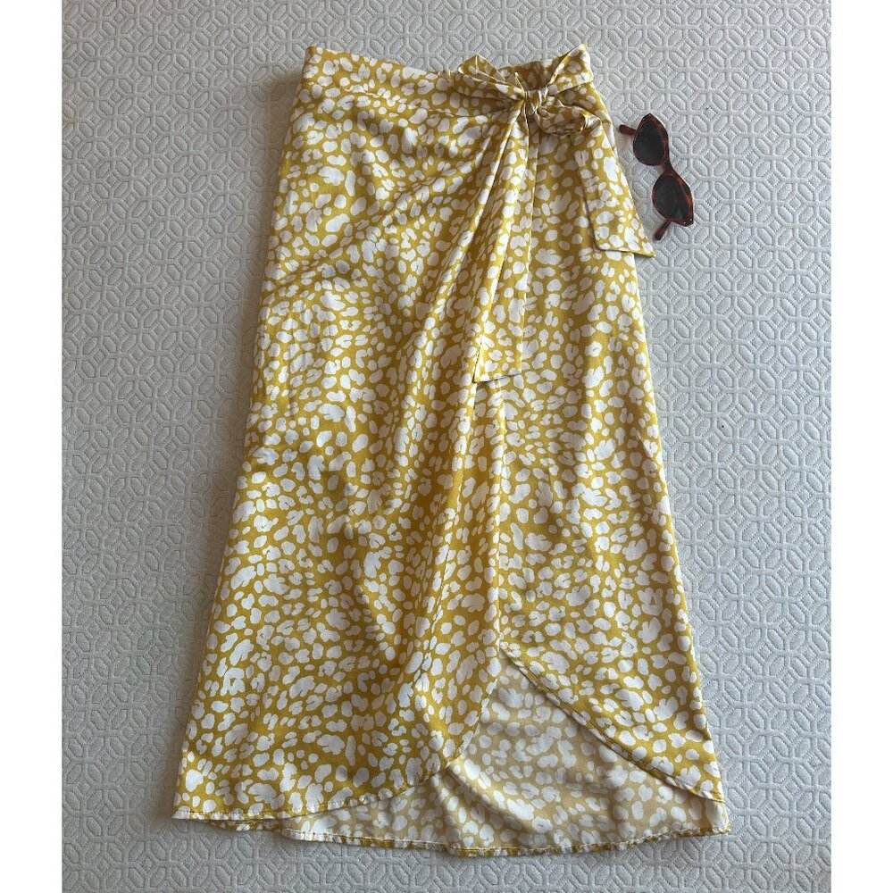 Yellow Cheetah Print Maxi Skirt - Perfect Condition